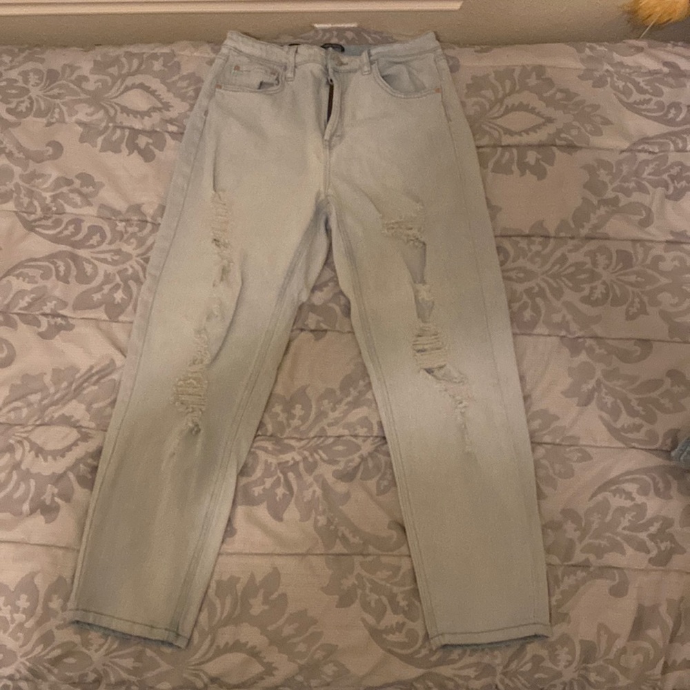Light ripped mom jeans - Picture 2 of 4
